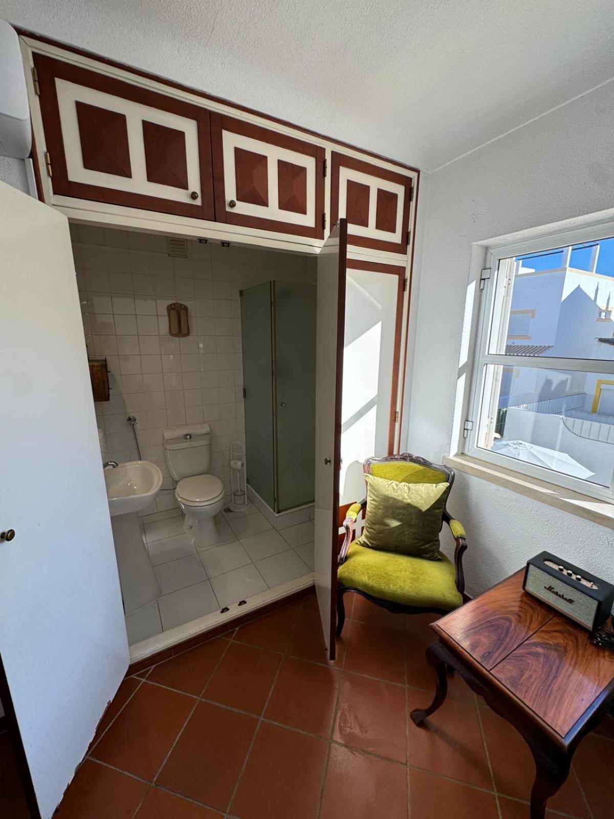 לאגוּ‏ש Villa 46 Hostel מראה חיצוני תמונה