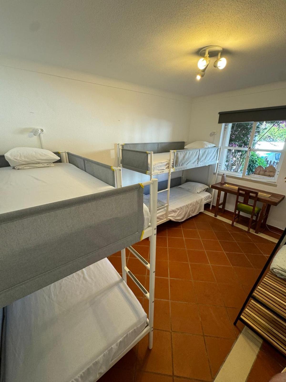 לאגוּ‏ש Villa 46 Hostel מראה חיצוני תמונה